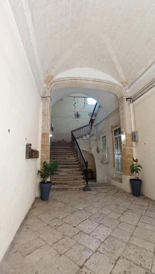Palazzo Saraceno Apartment-Taras Taranto Esterno foto